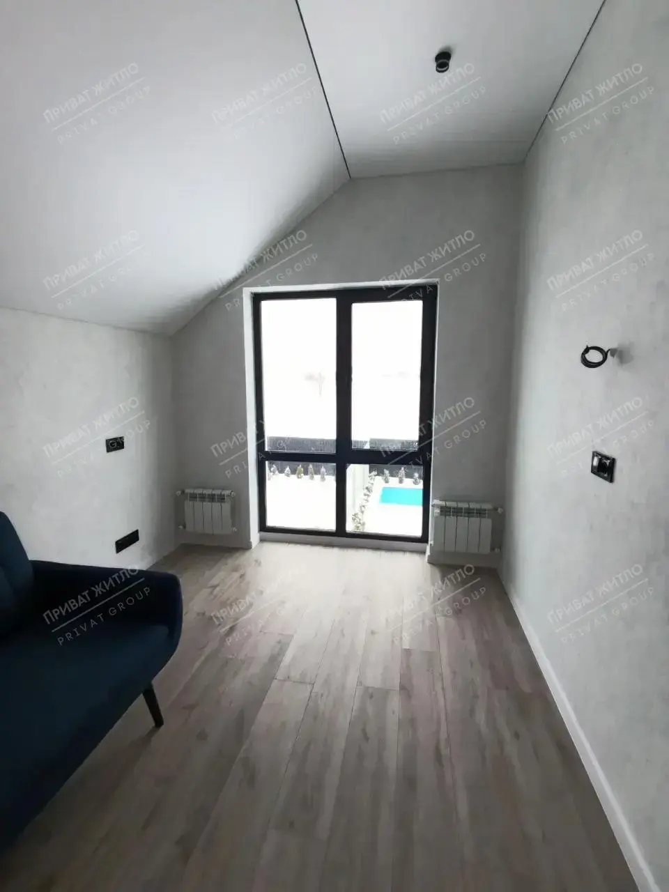  Сучасний таунхаус у Полтаві